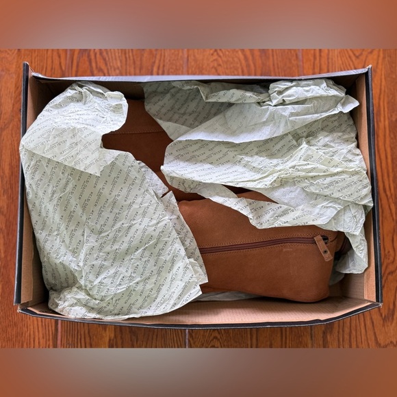 🆕 Kelsi Dagger Suede Over-the-Knee Boots - Logan - Chestnut - Oil Cow Suede - Picture 12 of 16